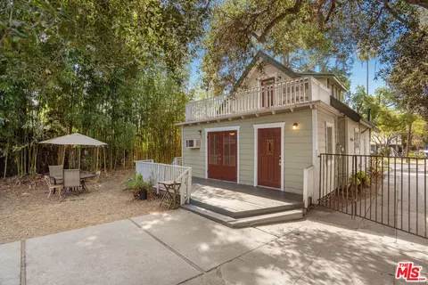 Exterior - 615 E Howard St, Pasadena, CA 91104 photo 2 of 6