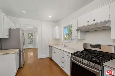 Kitchen - 615 E Howard St, Pasadena, CA 91104 photo 1 of 1