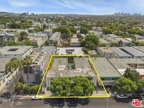 944 N Orange Grove Ave, West Hollywood, CA 90046