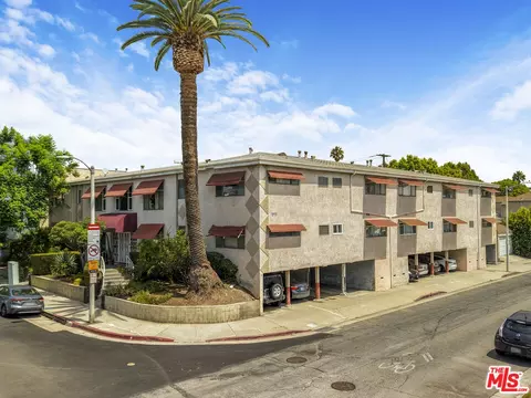 900 N Orange Grove Ave, West Hollywood, CA 90046