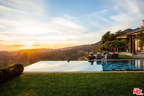 Exterior - 1140 E Mountain Dr, Montecito, CA 93108 photo 4 of 16
