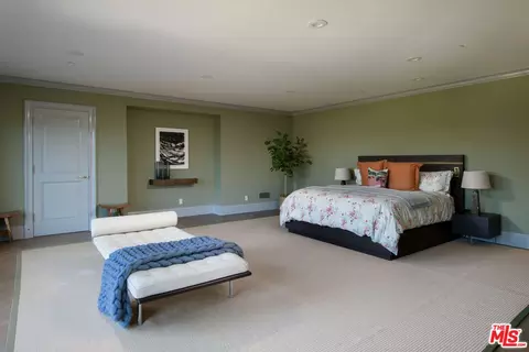 Bedroom - 1140 E Mountain Dr, Montecito, CA 93108 photo 3 of 3