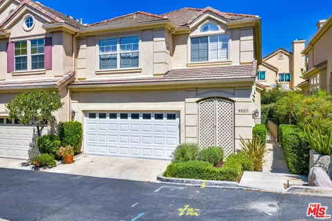 32211 Shoreview Dr, Westlake Village, CA 91361