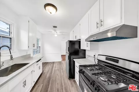 Kitchen - 6531 Hayvenhurst Ave, Van Nuys, CA 91406 photo 1 of 1