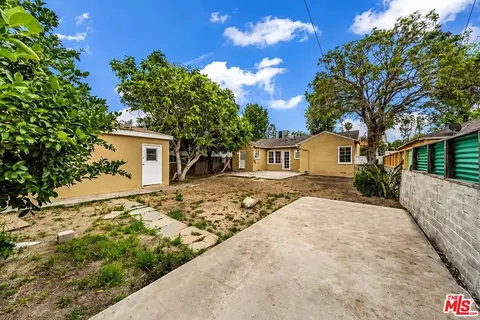 Exterior - 6531 Hayvenhurst Ave, Van Nuys, CA 91406 photo 9 of 10