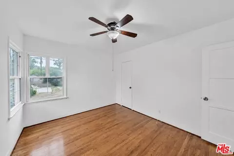 Bedroom - 6531 Hayvenhurst Ave, Van Nuys, CA 91406 photo 3 of 7
