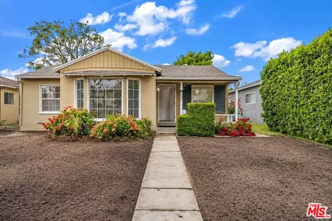 6531 Hayvenhurst Ave, Van Nuys, CA 91406