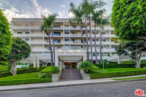 1131 Alta Loma Rd #208, West Hollywood, CA 90069