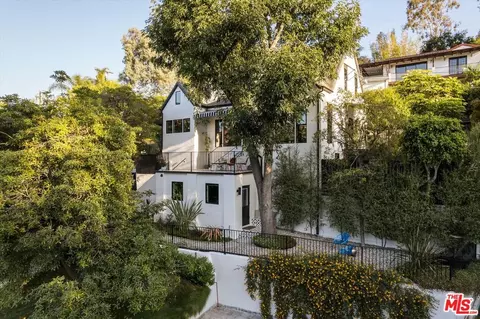 5920 Manola Way, Los Angeles, CA 90068