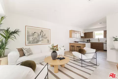 1233 N June St, Los Angeles, CA 90038