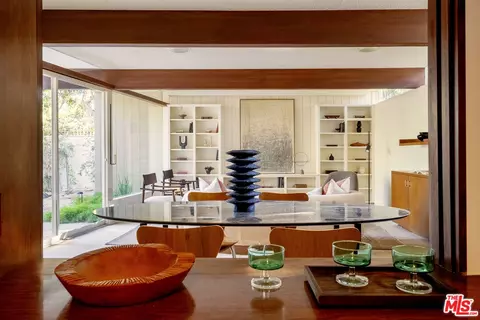 Dining - 1024 Armada Dr, Pasadena, CA 91103 photo 2 of 5