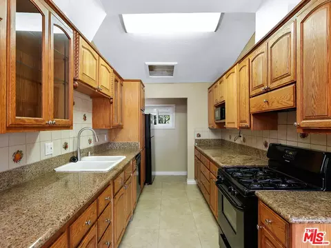 Kitchen - 526 N Emerald Dr, Orange, CA 92868 photo 2 of 3