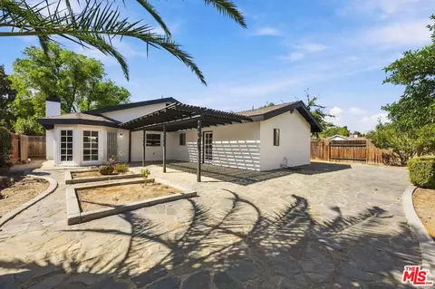 Exterior - 6304 Castleton St, Bakersfield, CA 93313 photo 7 of 10