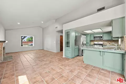 Living - 6304 Castleton St, Bakersfield, CA 93313 photo 6 of 6