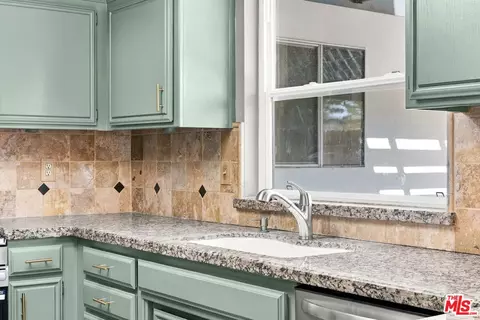 Kitchen - 6304 Castleton St, Bakersfield, CA 93313 photo 4 of 5