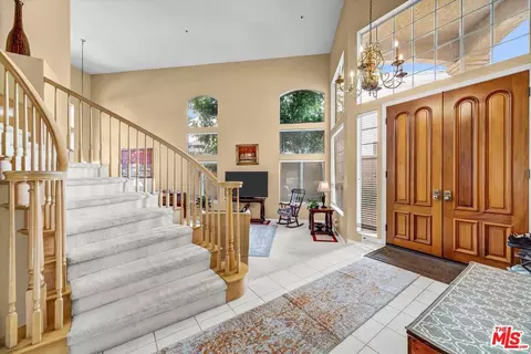 Entry Way - 6941 E Pinnacle Pointe, Orange, CA 92869 photo 1 of 1