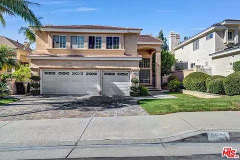 Exterior - 6941 E Pinnacle Pointe, Orange, CA 92869 photo 2 of 3