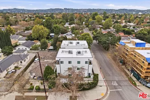View/Area - 13822 Oxnard St, Van Nuys, CA 91401 photo 4 of 4