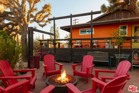 Exterior - 59489 Onaga Trl, Joshua Tree, CA 92252 photo 3 of 10