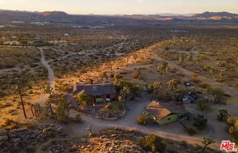 View/Area - 59489 Onaga Trl, Joshua Tree, CA 92252 photo 1 of 2