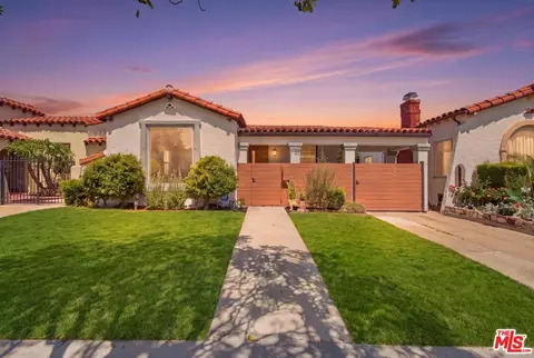 1135 W 81st Pl, Los Angeles, CA 90044