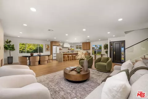 5601 Whitecliff Dr, Rancho Palos Verdes, CA 90275