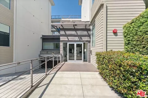 12837 Moorpark St #313, Studio City, CA 91604