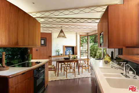 Kitchen - 780 Laguna Rd, Pasadena, CA 91105 photo 2 of 2