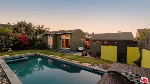 3842 Alsace Ave, Los Angeles, CA 90008