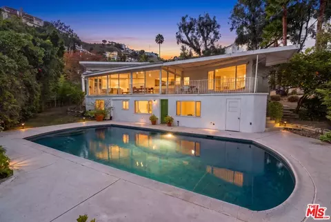 8494 Carlton Way, Los Angeles, CA 90069