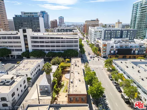View/Area - 154 Elm Ave, Long Beach, CA 90802 photo 2 of 20