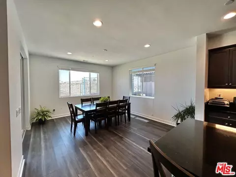 Dining - 39186 Pinto Ct, Palmdale, CA 93551 photo 1 of 2