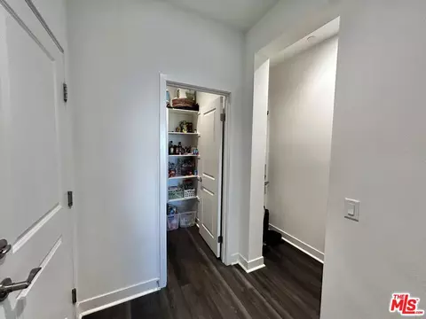 Entry Way - 39186 Pinto Ct, Palmdale, CA 93551 photo 9 of 9