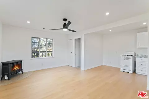 Living - 595 Elder Dr, Cedar Glen, CA 92321 photo 6 of 6