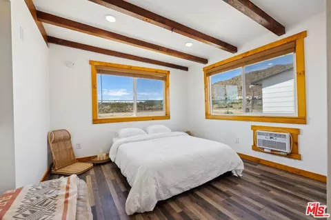 Bedroom - 1866 Old Woman Springs Rd, Landers, CA 92285 photo 3 of 5