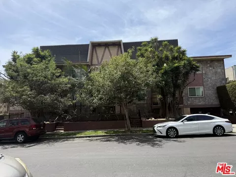 1849 Greenfield Ave #106, Los Angeles, CA 90025