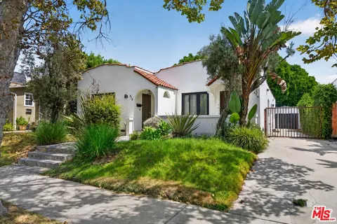 816 N Mansfield Ave, Los Angeles, CA 90038