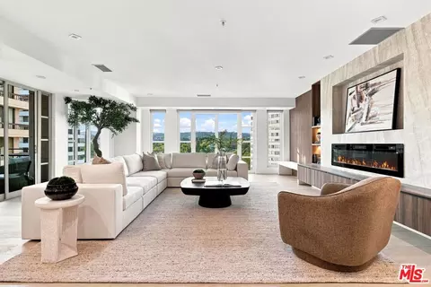 10580 Wilshire Blvd #36, Los Angeles, CA 90024