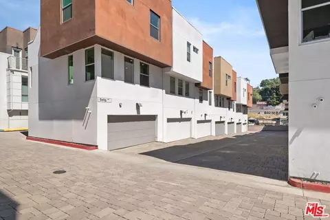 2213 Selig Dr, Los Angeles, CA 90026