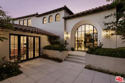 1445 Via Cresta, Pacific Palisades, CA 90272