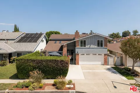 5506 Goodland Ave, Valley Village, CA 91607