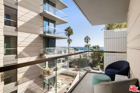 1755 Ocean Ave #608, Santa Monica, CA 90401