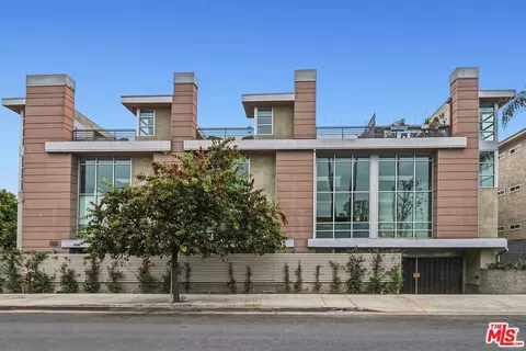 5806 Waring Ave #14, Los Angeles, CA 90038
