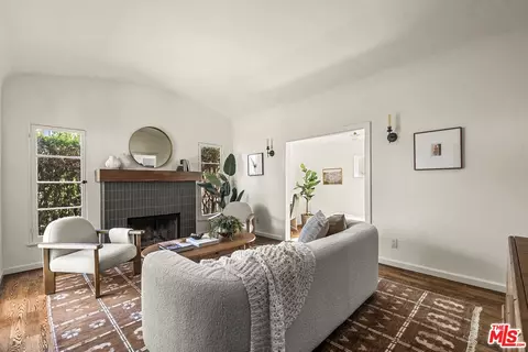 858 N Alta Vista Blvd, Los Angeles, CA 90046