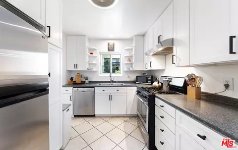 4931 Indian Wood Rd #357, Culver City, CA 90230