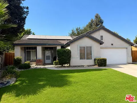 6808 Rush Point Ct, Bakersfield, CA 93313