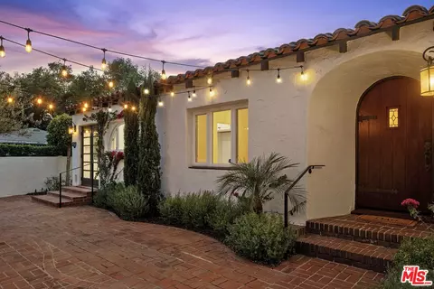 3447 Primera Ave, Los Angeles, CA 90068