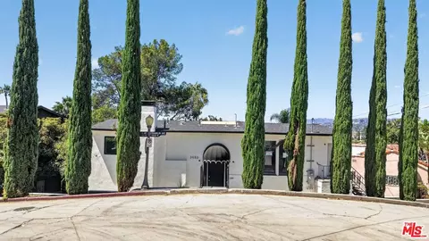 3950 Franklin Ave, Los Angeles, CA 90027