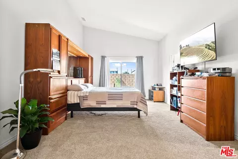 Bedroom - 43941 59th St, Lancaster, CA 93536 photo 5 of 7