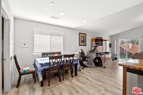 Dining - 43941 59th St, Lancaster, CA 93536 photo 1 of 1